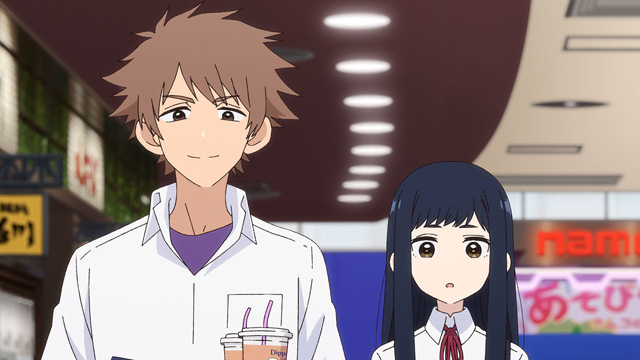 フードコートで、また明日。