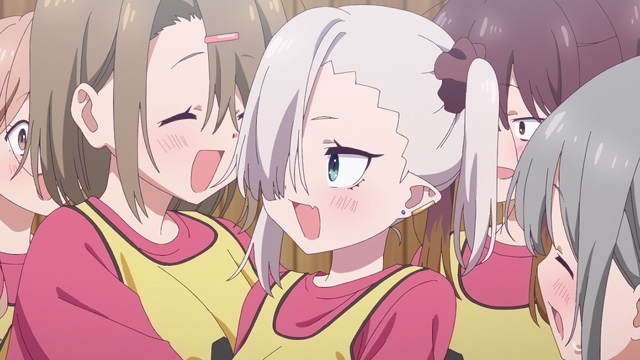 ちゃんと吸えない吸血鬼ちゃん