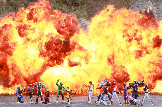 ナンバーワン戦隊ゴジュウジャーVSブンブンジャー