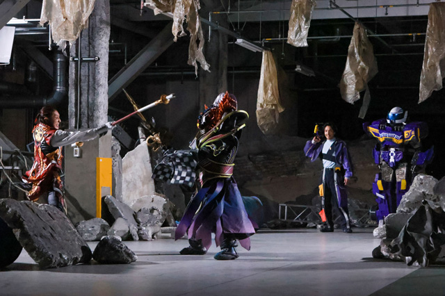 ナンバーワン戦隊ゴジュウジャーVSブンブンジャー