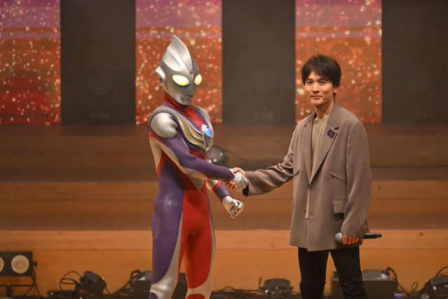 ウルトラマンティガ30thプレミアムステージ