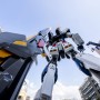 実物大νガンダム、福岡に立つ！　頭部がドッキングする上棟式を実施